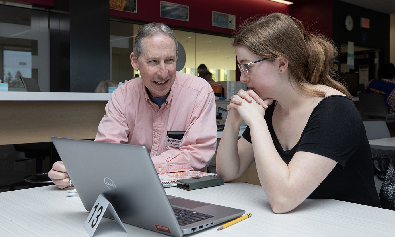SRJC Student receiving assistance from Tutor
